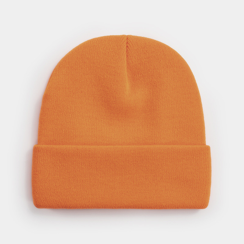 H00074 Basic Fit Többszínű kötött sapka
