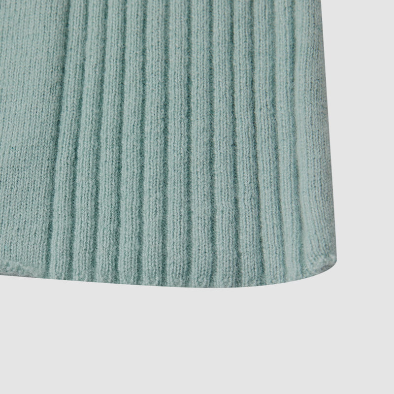 ML2218 V-nyakú csavart egysoros kötött kardigán sziromgombokkal ML2218 V-nyakú csavart egysoros kötött kardigán sziromgombokkal