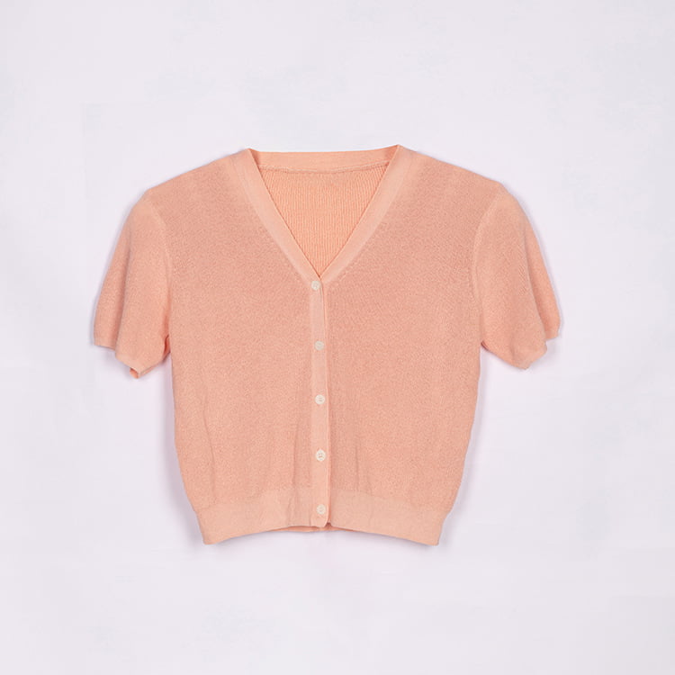 SM-K0046 V-nyakú, gombos jeges lenvászon, rövid, vékony, rövid ujjú, kötött kardigán SM-K0046 V-nyakú, gombos jeges lenvászon, rövid, vékony, rövid ujjú, kötött kardigán