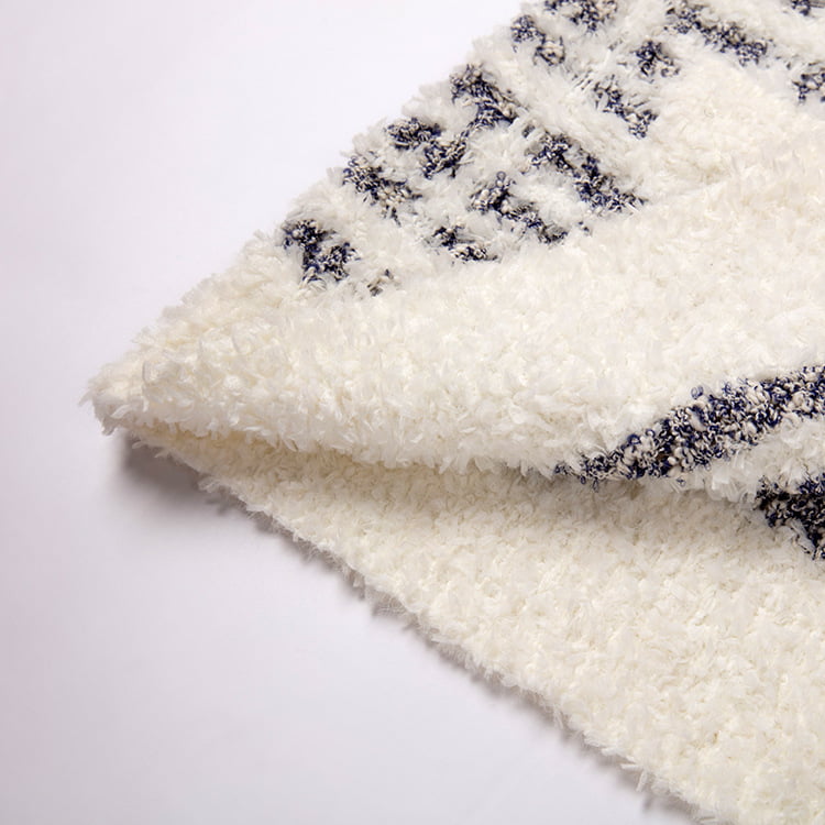 SM-K0041 fekete-fehér kockás kis illatos mohair kötött kardigán koreai lusta stílus SM-K0041 fekete-fehér kockás kis illatos mohair kötött kardigán koreai lusta stílus