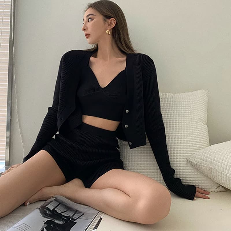 SM-K0112 Puha viaszos puha szexi mellény és kabát + rövidnadrág kötött öltöny SM-K0112 Puha viaszos puha szexi mellény és kabát + rövidnadrág kötött öltöny